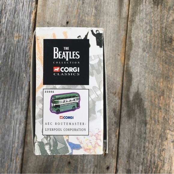 Corgi Diecast AEC Routemaster Bus Liverpool The Beatles - Picture 3 of 6